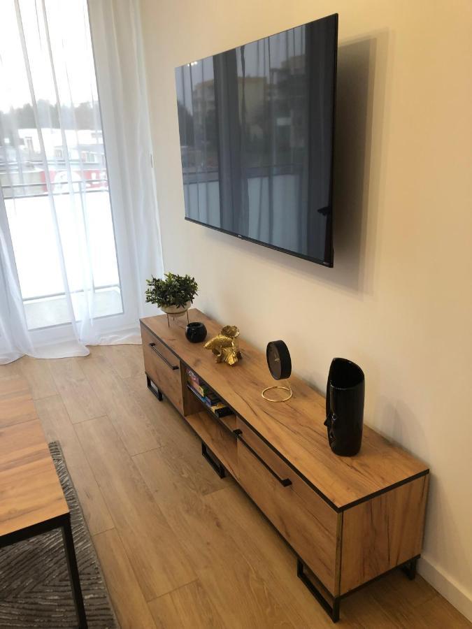 Apartament Pileckiego Nowy Dwor Mazowiecki Modlin Airport Екстериор снимка