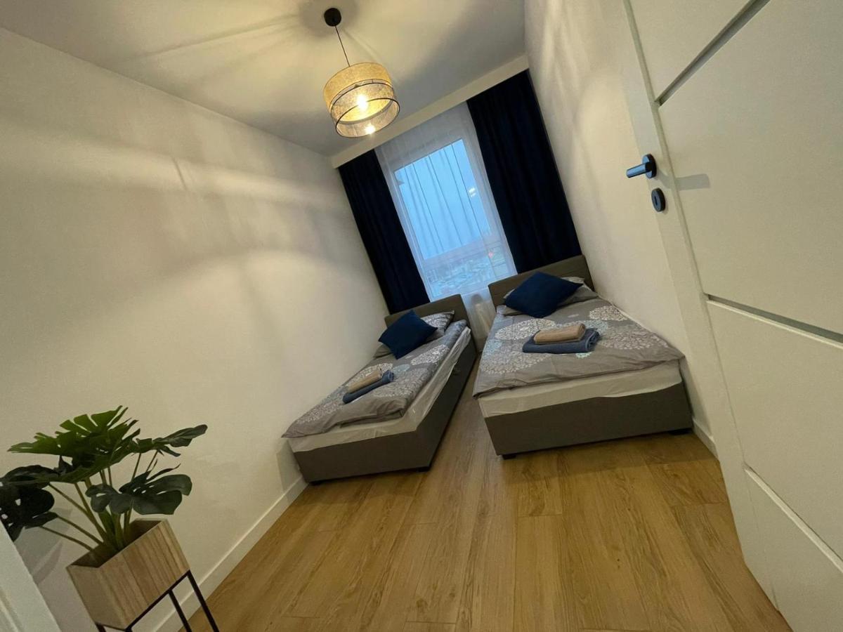Apartament Pileckiego Nowy Dwor Mazowiecki Modlin Airport Екстериор снимка