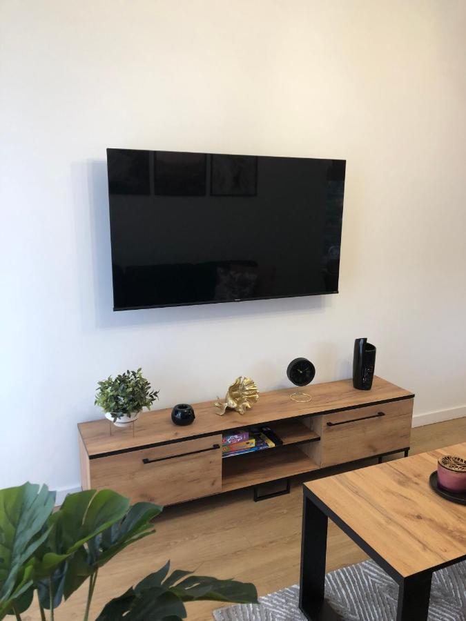 Apartament Pileckiego Nowy Dwor Mazowiecki Modlin Airport Екстериор снимка